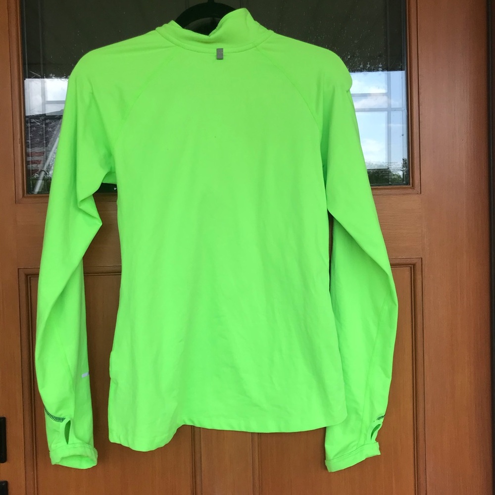 Women’s running Dri-Fit quarter zip - Picture 2 of 2